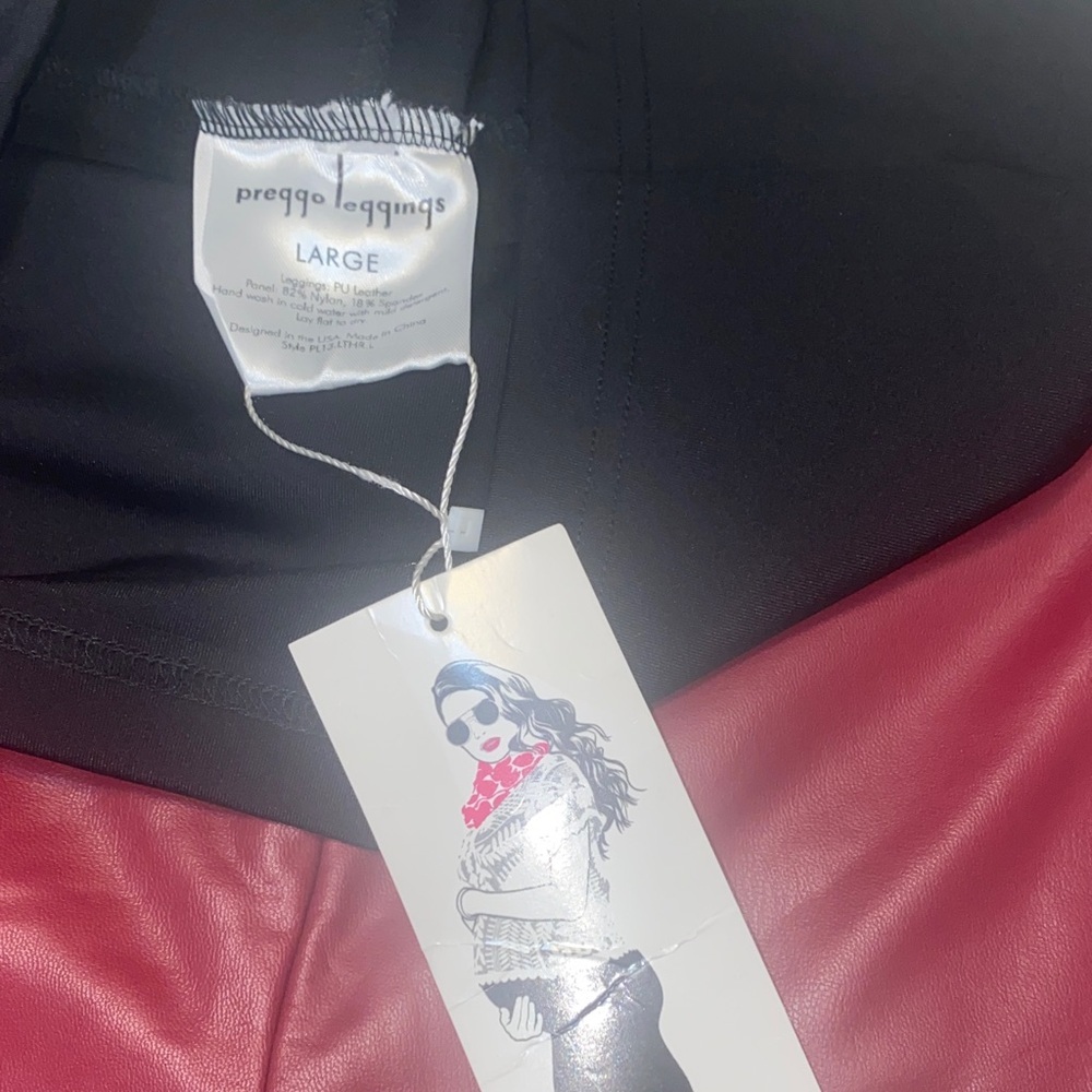 Preggo Women’s Popstar Mamacita Maternity Moto Leggings - Picture 5 of 8